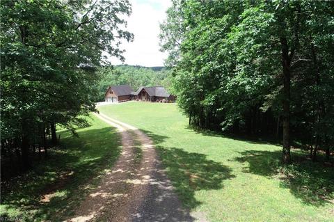 968 Corner Rd, Pinnacle, NC 27043 photo 28