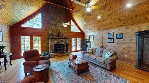 968 Corner Rd, Pinnacle, NC 27043 photo 5