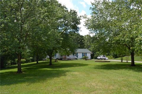 1673 K Fork Rd, Madison, NC 27025 photo 8