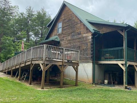 103 Galax Dr, Purlear, NC 28665 photo 22