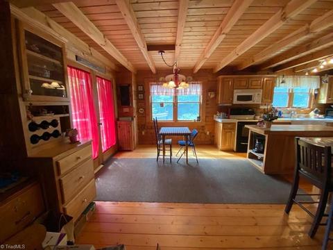 103 Galax Dr, Purlear, NC 28665 photo 6