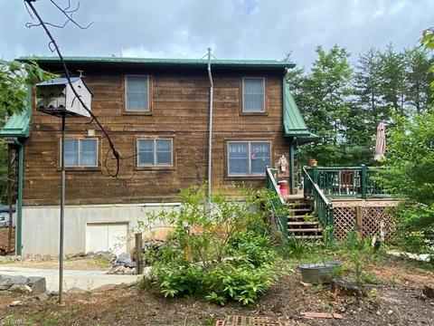103 Galax Dr, Purlear, NC 28665 photo 24