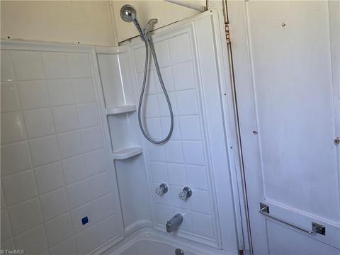107 Carson St, Pilot Mountain, NC 27041 photo 13