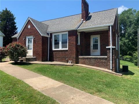 107 Carson St, Pilot Mountain, NC 27041 photo 23