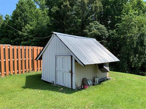 1711 Challock Way, High Point, NC 27260 photo 12