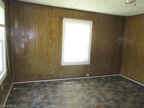 706 Kearns Ave, High Point, NC 27260 photo 7