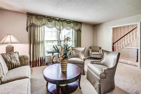 2504 Suffolk Ave, High Point, NC 27265 photo 4