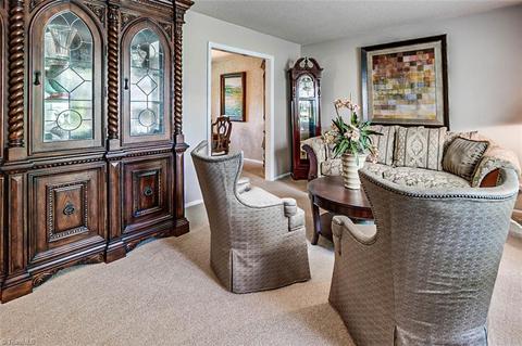 2504 Suffolk Ave, High Point, NC 27265 photo 6