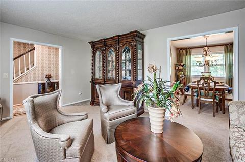2504 Suffolk Ave, High Point, NC 27265 photo 7