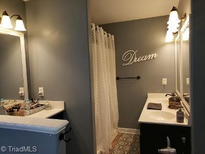 405 Ada Ln, Clemmons, NC 27012 photo 8