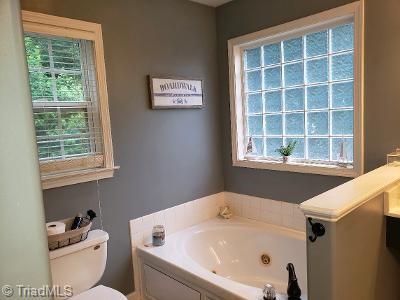 405 Ada Ln, Clemmons, NC 27012 photo 7