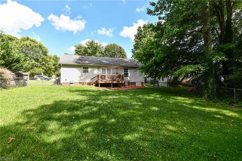 3622 Akers Ct, High Point, NC 27263 photo 15