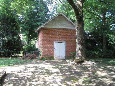 5576 Main St, Bethania, NC 27010 photo 23