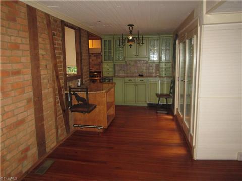 5576 Main St, Bethania, NC 27010 photo 19