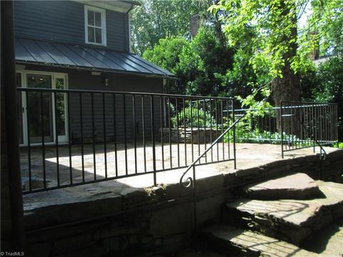 5576 Main St, Bethania, NC 27010 photo 3