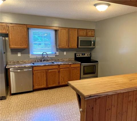 2497 Cornatzer Rd, Advance, NC 27006 photo 11