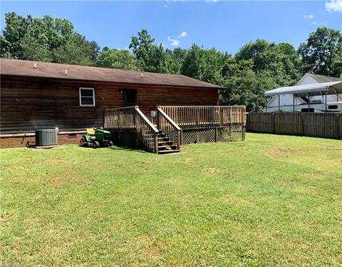 2497 Cornatzer Rd, Advance, NC 27006 photo 5