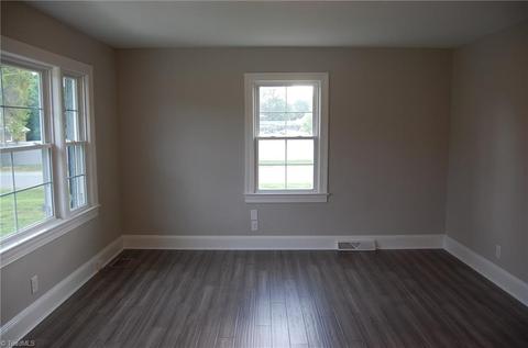 801 Arthur Ave, High Point, NC 27263 photo 8
