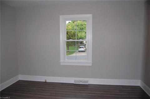 801 Arthur Ave, High Point, NC 27263 photo 13