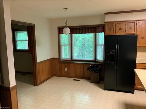 4744 Deerwood Ln, Trinity, NC 27370 photo 9