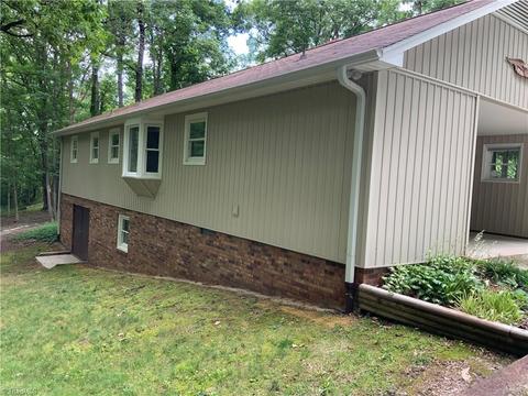 4744 Deerwood Ln, Trinity, NC 27370 photo 3