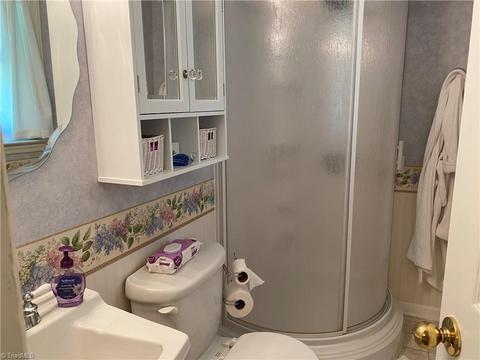 105 Mountainview Ct, King, NC 27021 photo 7