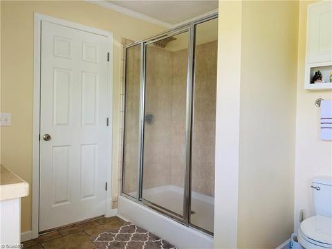 2325 Boiling Springs Rd, Purlear, NC 28665 photo 22