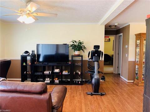 2325 Boiling Springs Rd, Purlear, NC 28665 photo 16