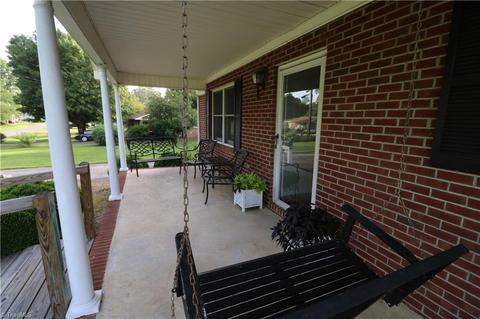 217 Freeman St, Dobson, NC 27017 photo 17