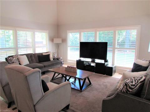 1700 Heathgate Pt, High Point, NC 27262 photo 19