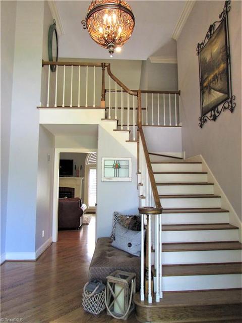 1700 Heathgate Pt, High Point, NC 27262 photo 8