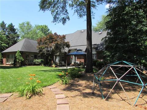 1700 Heathgate Pt, High Point, NC 27262 photo 6