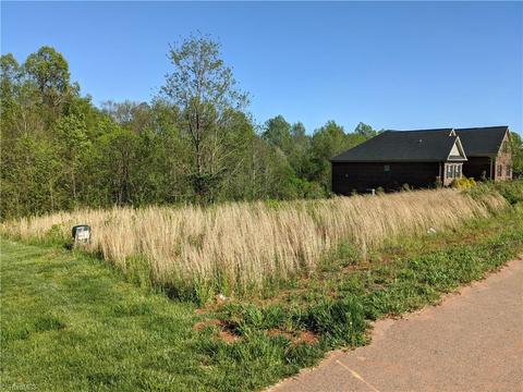 4036 Steeplegate Dr, Trinity, NC 27370 photo 4