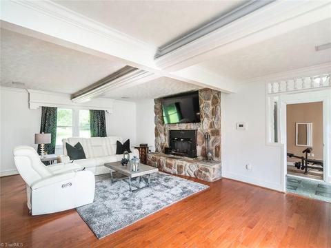 305 Druid St, High Point, NC 27265 photo 3