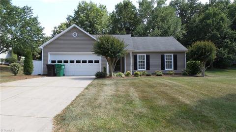 3312 Timberwolf Ave, High Point, NC 27265 photo 1