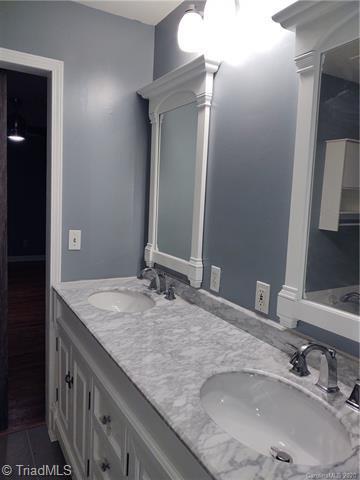 413 Windsor Dr, Salisbury, NC 28144 photo 12
