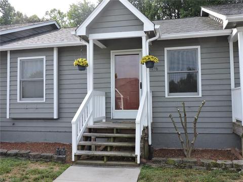3036 Windchase Ct, High Point, NC 27265 photo 1