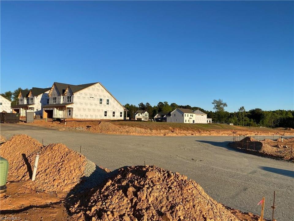  3502 Crimson Wood Dr, Greensboro, NC 27410 photo 9