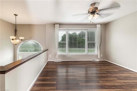369 Central Rd, Clemmons, NC 27012 photo 3