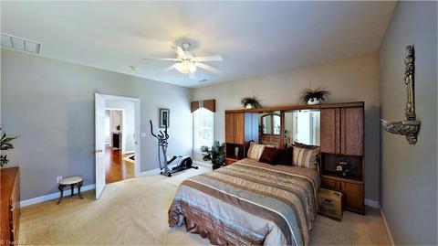 1401 Spring Tree Ct, High Point, NC 27265 photo 13