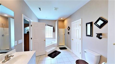 1401 Spring Tree Ct, High Point, NC 27265 photo 19