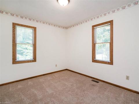 3686 Evergreen Dr, Trinity, NC 27370 photo 16
