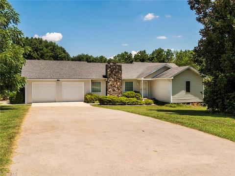 3686 Evergreen Dr, Trinity, NC 27370 photo 1
