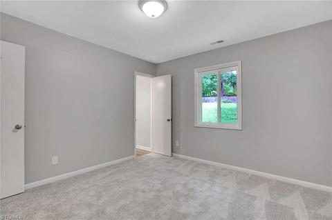 146 Asbill Ave, High Point, NC 27265 photo 17
