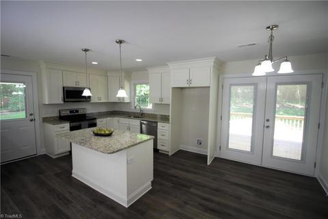 718 Old Mill Rd, High Point, NC 27265 photo 4