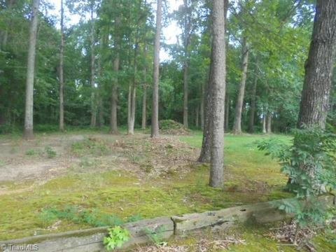 2524 Willard Rd, High Point, NC 27265 photo 8