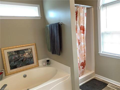 1124 Wesson Ct, High Point, NC 27265 photo 20