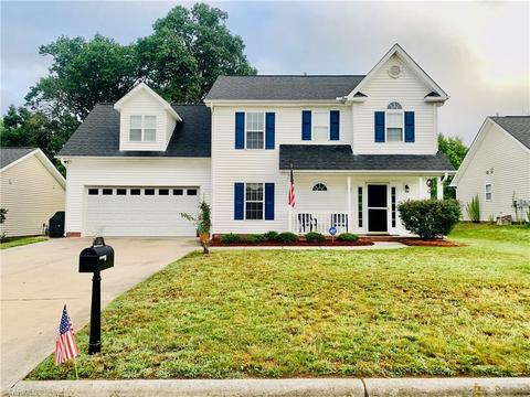 1124 Wesson Ct, High Point, NC 27265 photo 2
