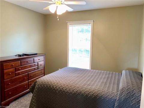 1124 Wesson Ct, High Point, NC 27265 photo 21