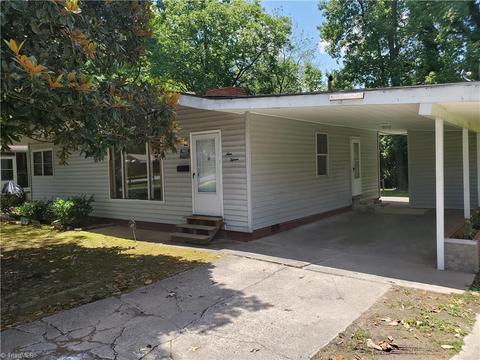 915 Gordon St, High Point, NC 27260 photo 4